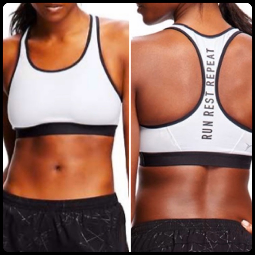 OLD NAVY BLACK & WHITE SPORTS BRA